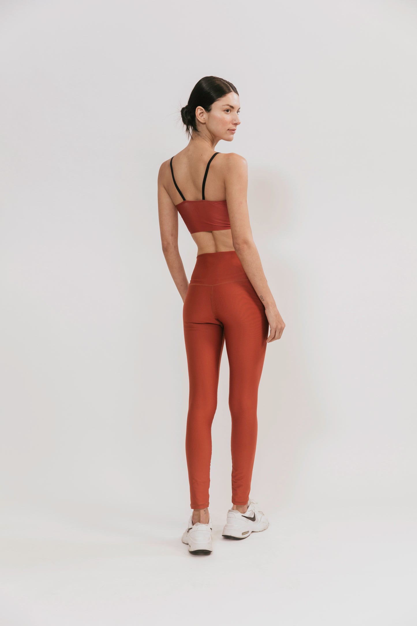 LEGGING LOLA TIRO ALTO TERRACOTA