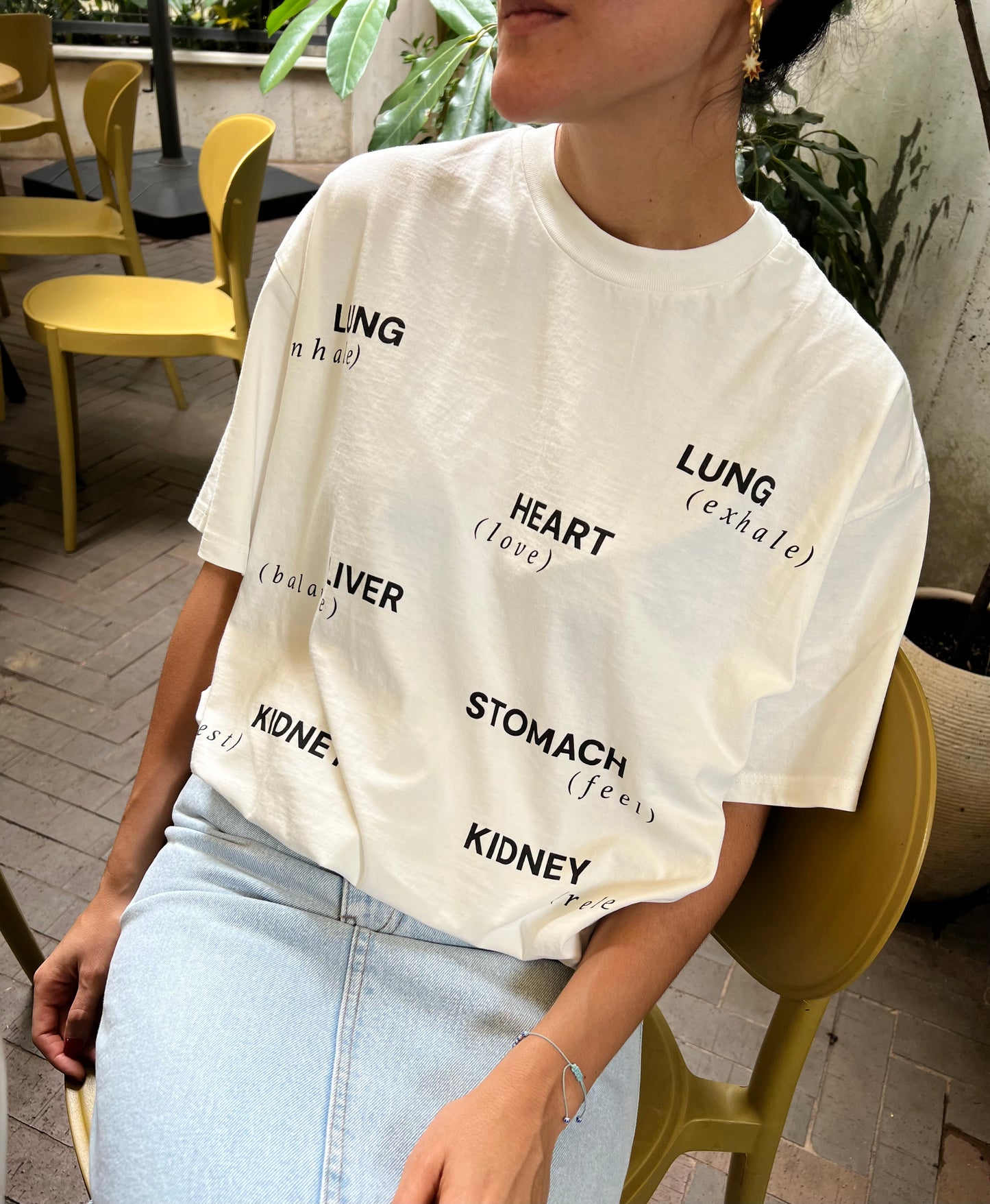 CAMISETA BLANCA OVERSIZED BODY